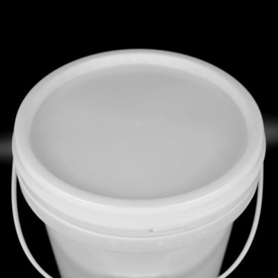 คุณภาพ  20 Litre White Lubricant Buckets 12X14 Inches Thermal Transfer Decoration โรงงาน